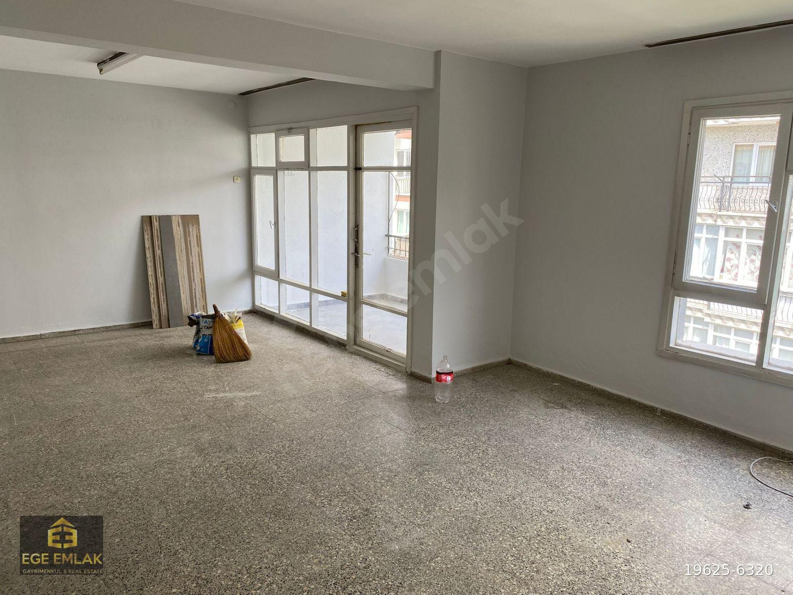 AYDIN EGE EMLAK'TAN YEDİEYLÜL MAH. KARANLIK ODASI OLMAYAN 3+1 130m2 LKİRALIK DAİRE