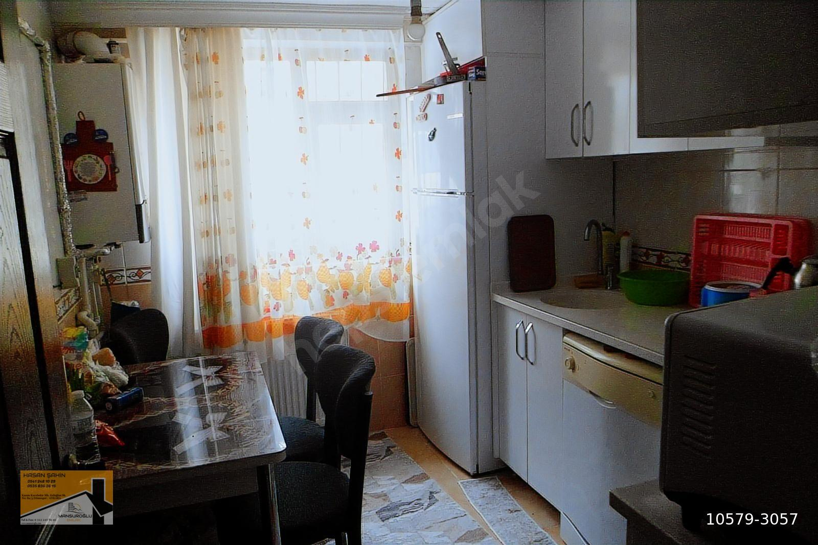 ETİMESGUTTA SATILIK 2+1 DAİRE MANSUROĞLU EMLAKTAN