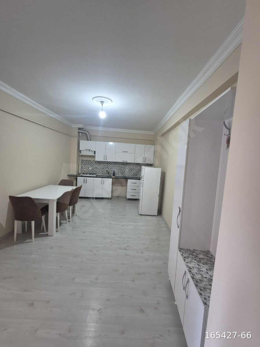Kars Merkez Şehitler mah. kiralık 1+1 eşyalı daire