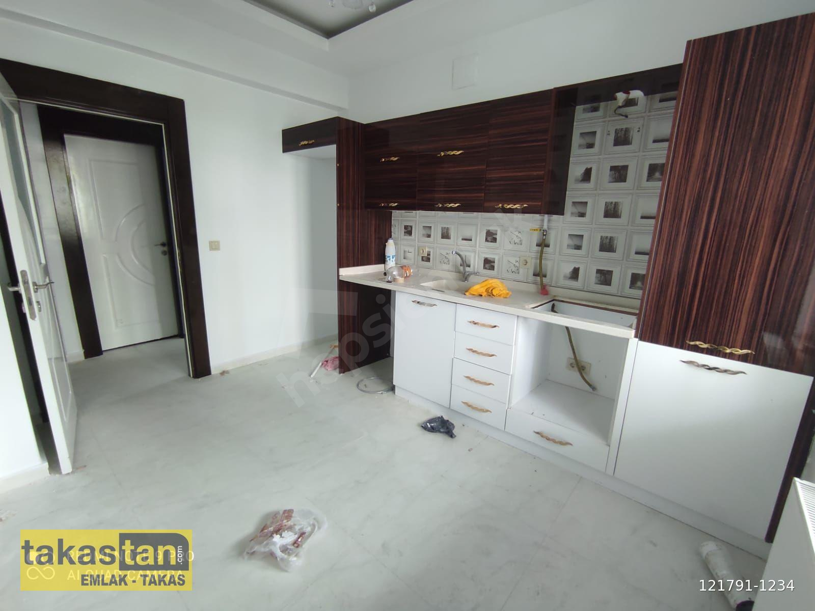 BEYKENT MERKEZDE UYGUN FİYATLI GENİŞ MASRAFSIZ 2+1 DAİRE