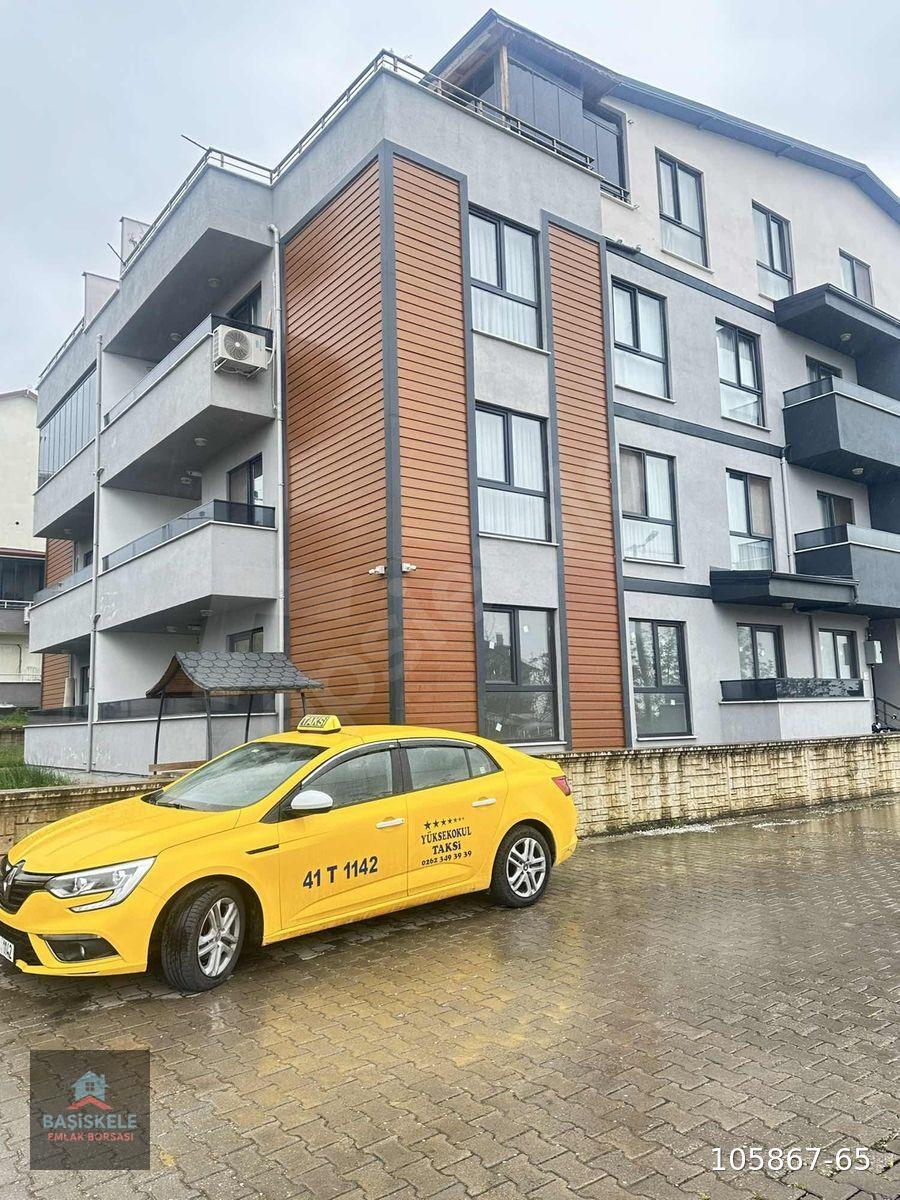 BAŞİSKELE FATİH DE SATILIK MUHTEŞEM ARAKAT DAİRE