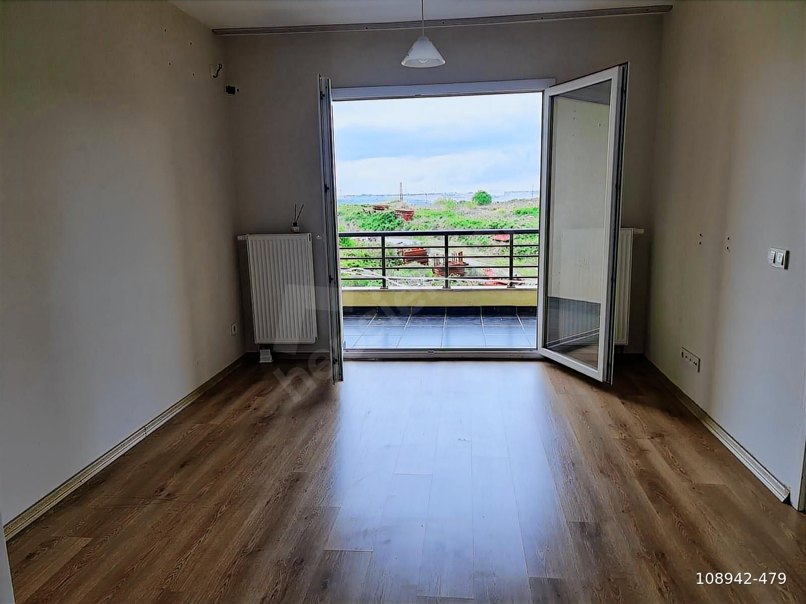 Soyak Konforia Sitesinde 60 m2 Balkonlu 1+1 Satılık Daire