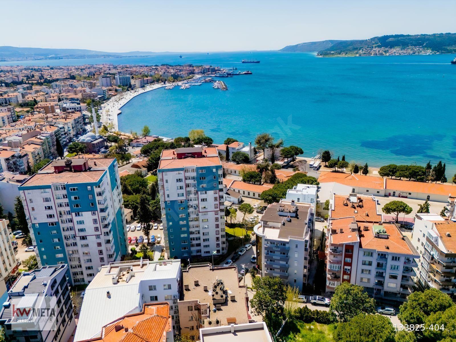 ÇANAKKALE CEVATPAŞA KORDONA YÜRÜME MESAFESİNDE 145 m2 3+1 DAİRE