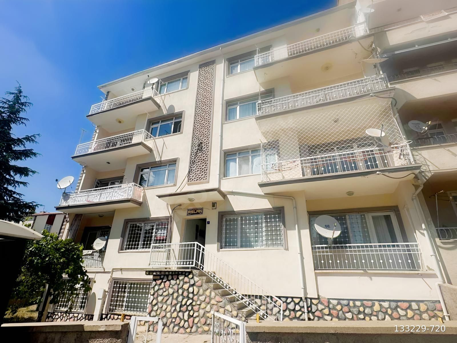 YILMAZ'DAN 27 EVLER DE KİRALIK 3+1 DAİRE