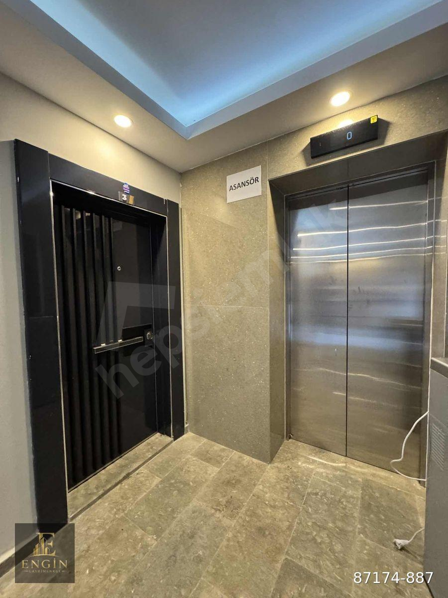 acil satılık site içi 2+1 ayrı mutfak ebeyn banyo asansör