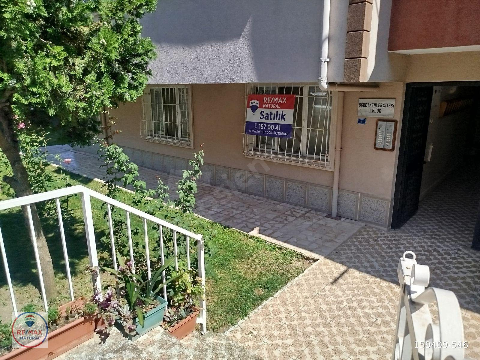 REMAX NATURAL'DAN DEĞİRMENDERE YÜZBAŞILARDA SATILIK 2+1 DAİRE
