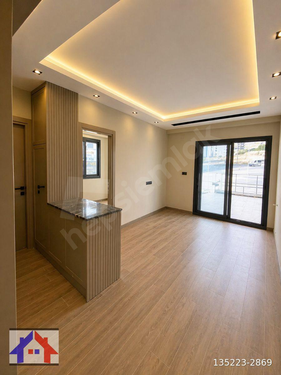YUVA'DAN BULVAR ÜZERİ YATAY MİMARİ SİTE İÇERİSİNDE FIRSAT DAİRE!