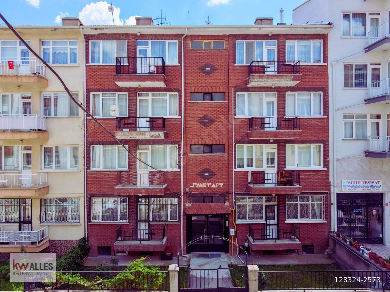 Eskişehir Osmangazi’de Satılık 3+1 Krediye Uygun Balkonlu Daire