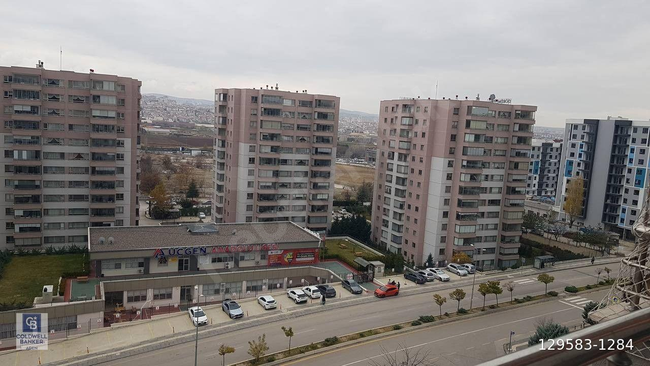 HİZMET BEDELSİZ/ZİRVE LOFT SİTESİ/PANORAMİK MANZARALI/SPOR SALONLU/OTOPARKLI YATIRIMLIK/EŞYALI 1+0