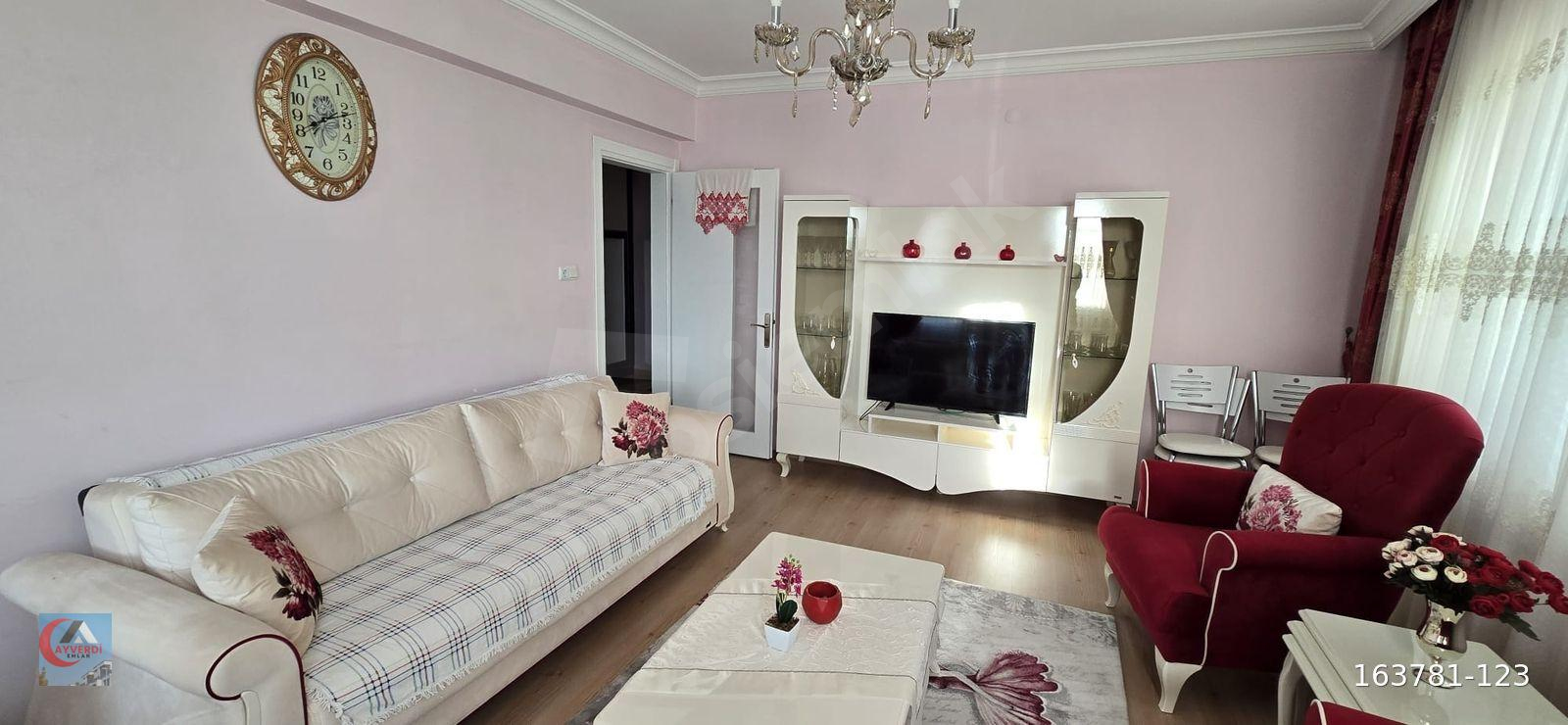 ARA KAT EŞYALI KİRALIK DAİRE