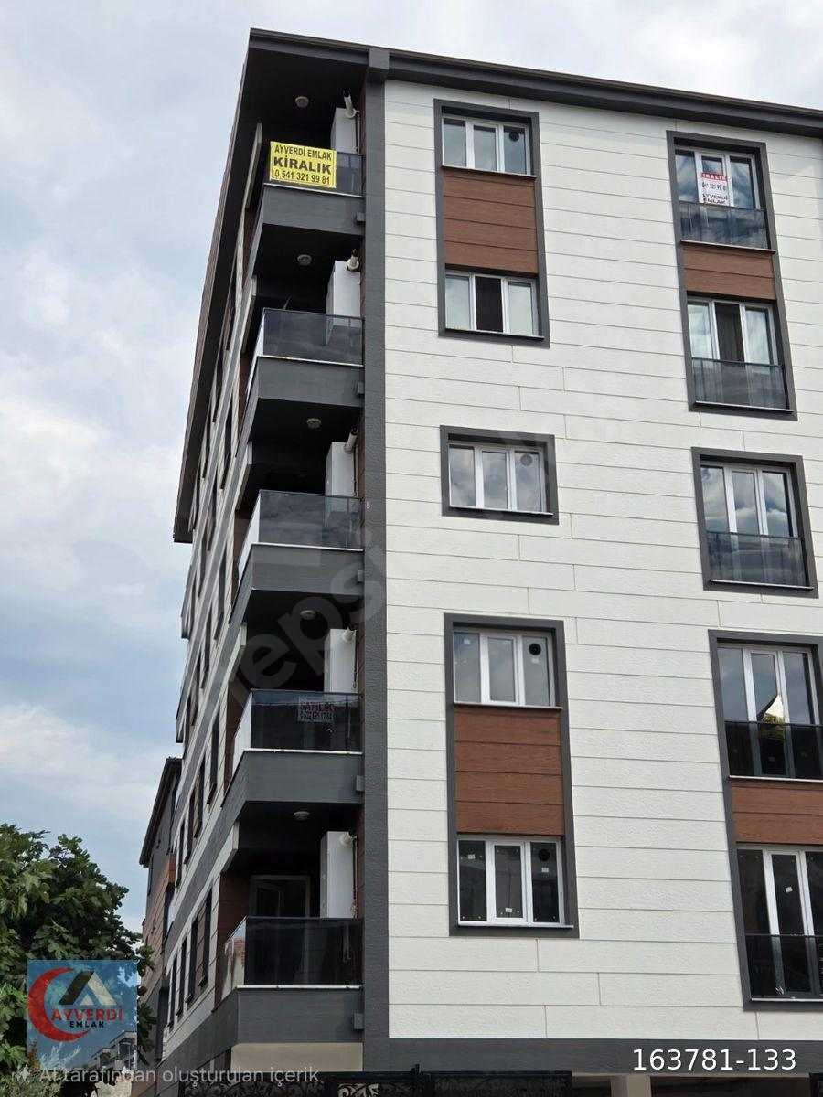 CUMHURİYET MAH. RİNG YOLU ÜZERİNDE LÜKS 2+1