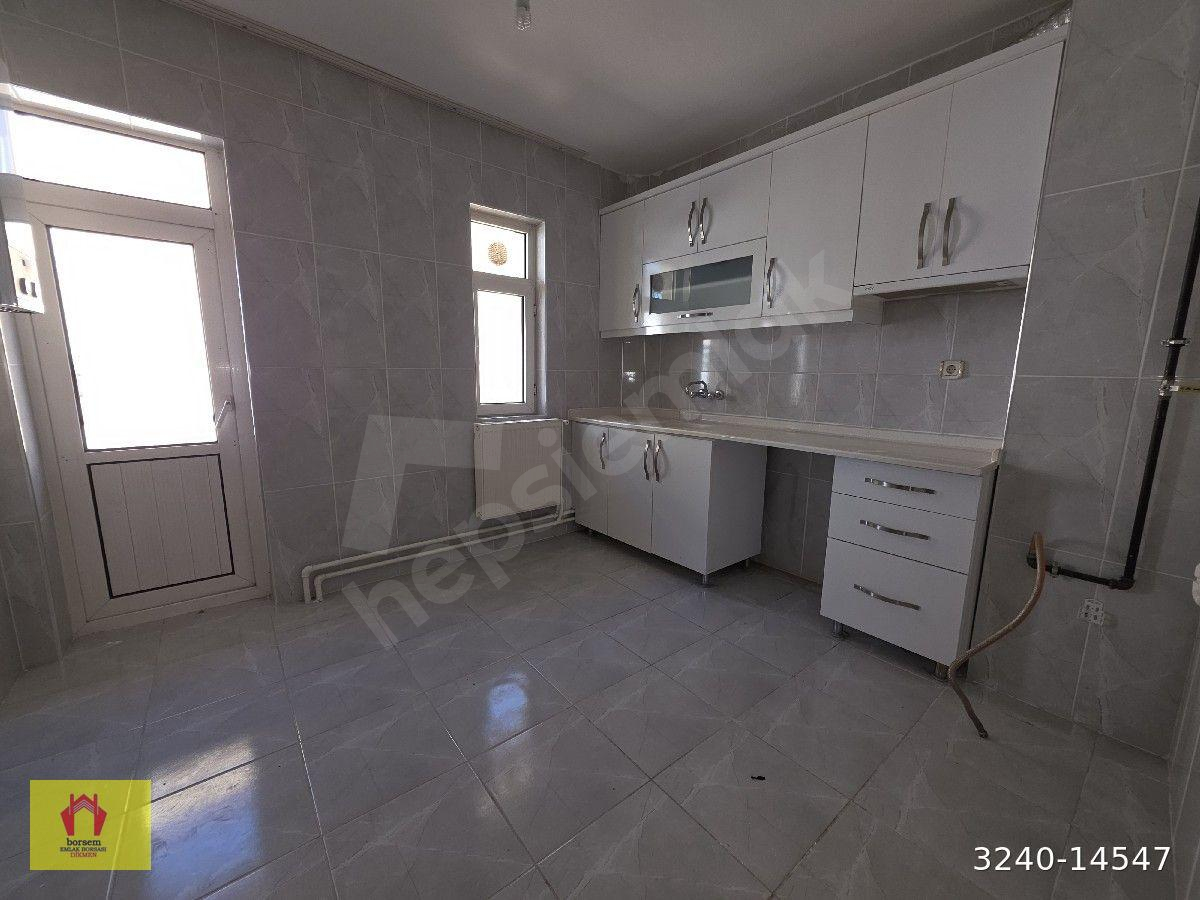 BORSEM ÖVEÇLER, KABİL CAD. YAKINI 3+1 ÖN CEPHE