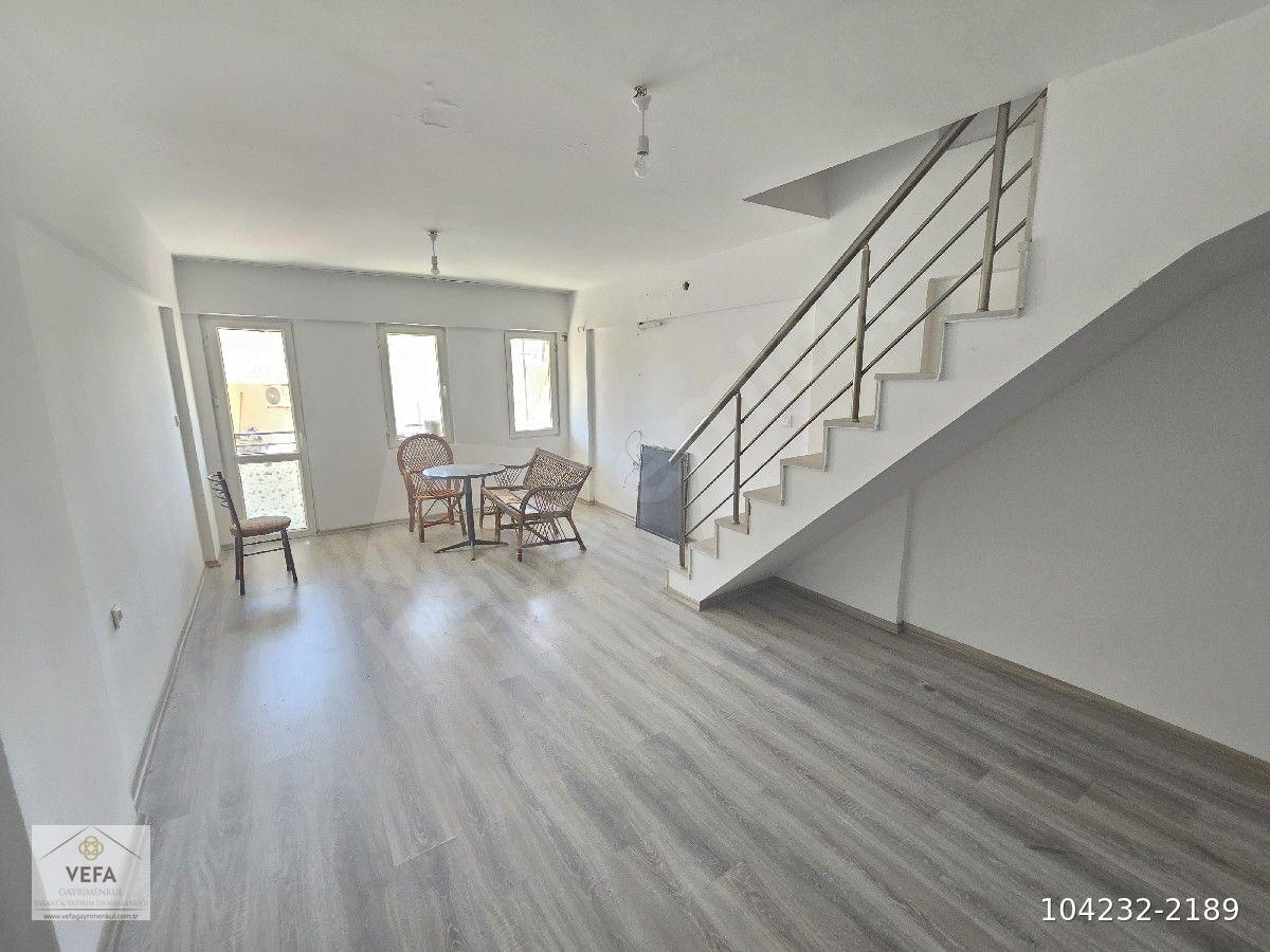 Marmaris Merkezde Tadilatlı 2+1 Dubleks Daire