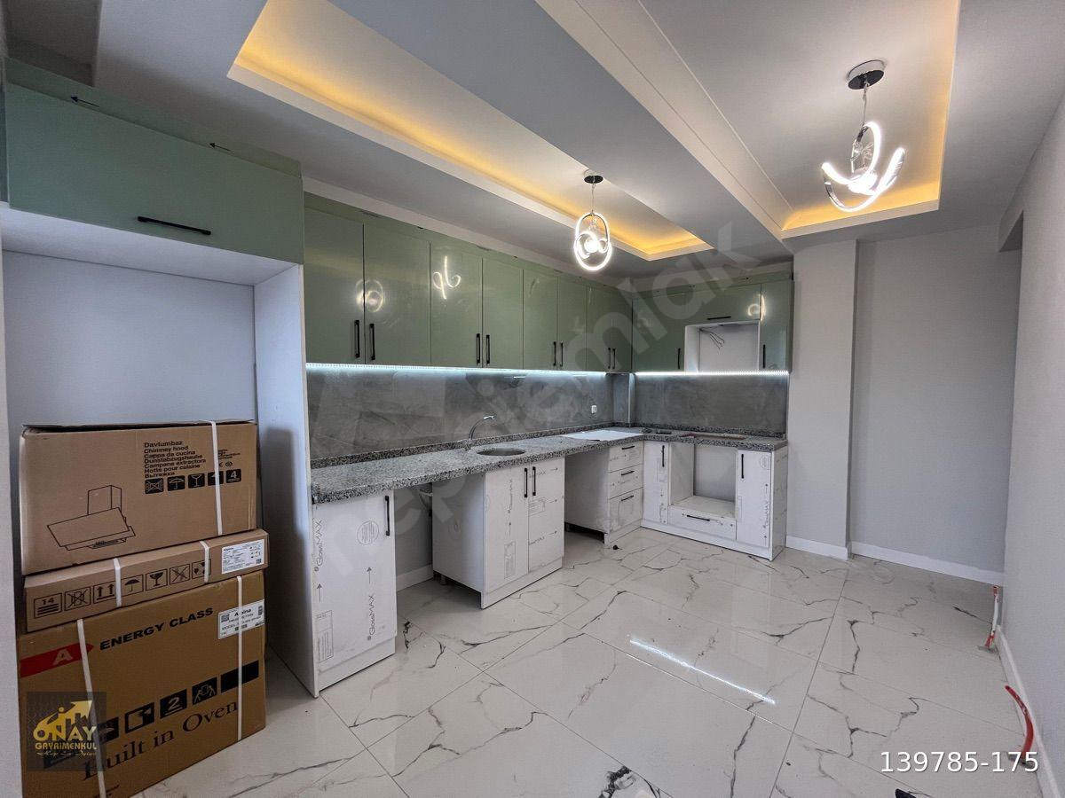ONAYDAN YEŞİL TEPE MAH. 3+1 120 m net 2 Cİ KATA LÜKS YAPI YAPIDA DAİREMİZ