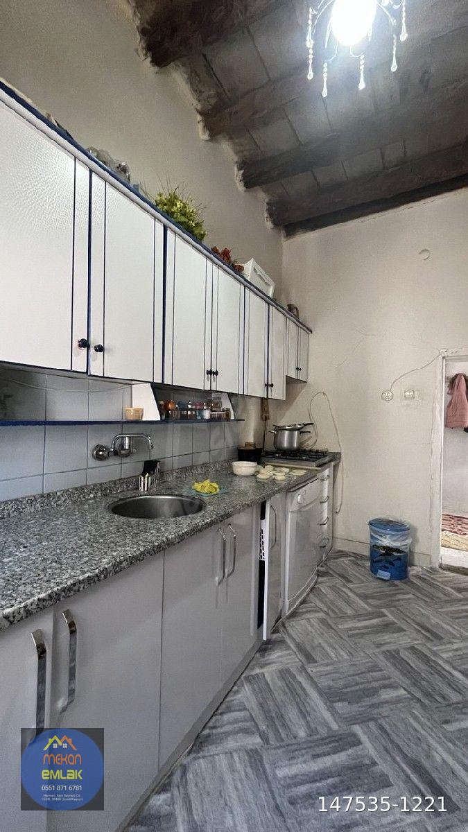 CAMİKEBİR MAHALLESİ’NDE SATILIK MÜSTAKİL 2+1 DAİRE KAÇIRILMAYACAK FIRSAT!