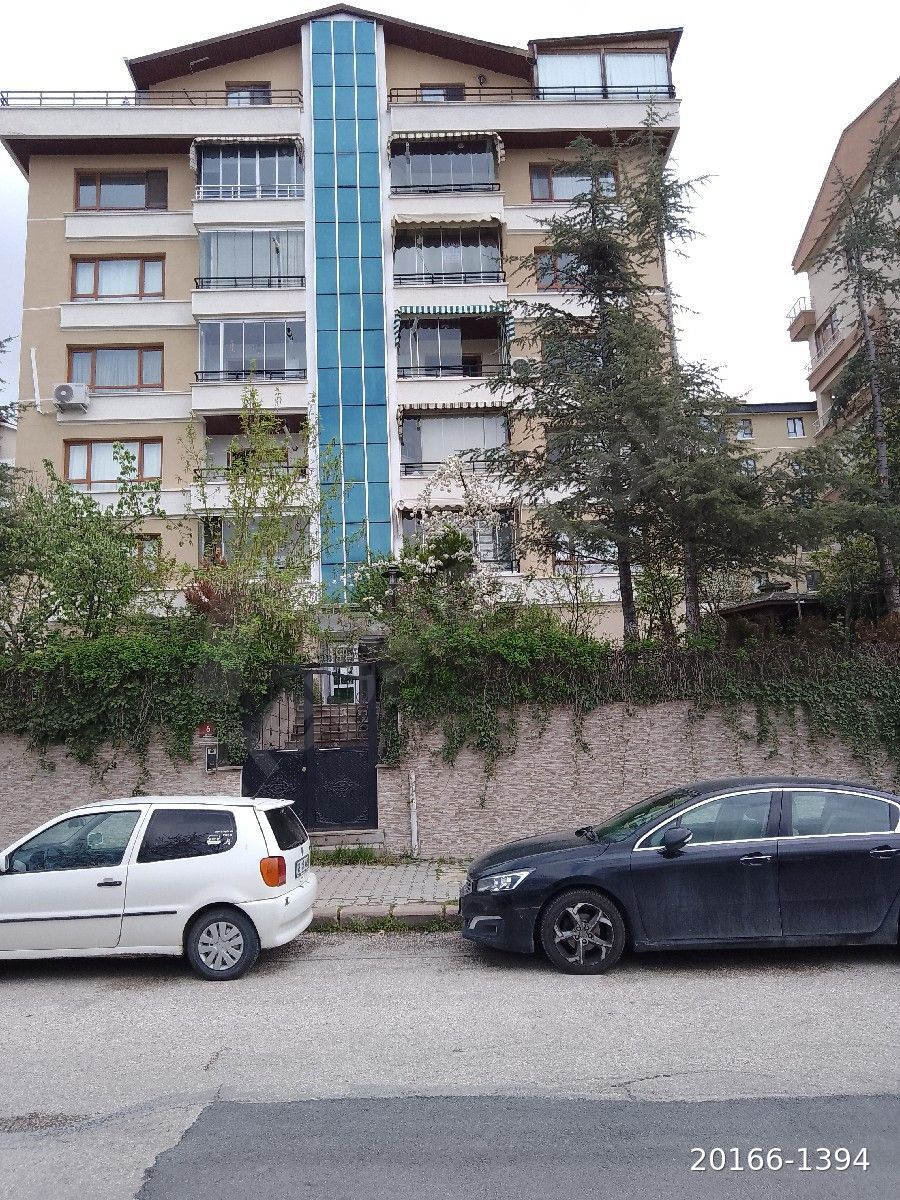 sampadan ergazi'de 3+1 katta bakımlı daire