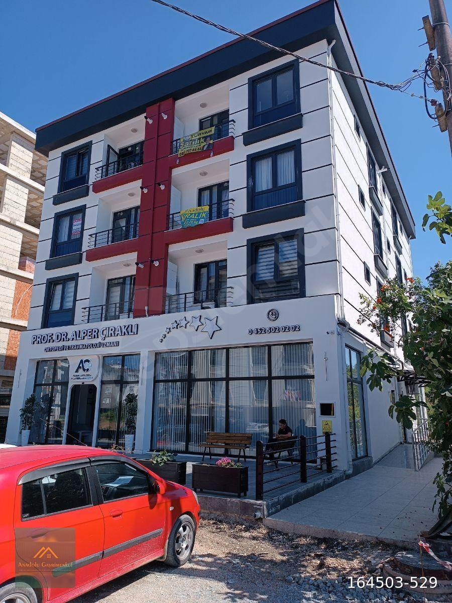 ANADOLU'DAN KURUTMA MAKİNESİ DAHİL BÜTÜN EŞYALARI TAM VE YENİ
