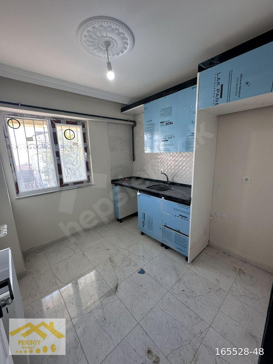 TAHTAKALE DE SATILIK 2+1 YÜKSEK BAHÇEKATI