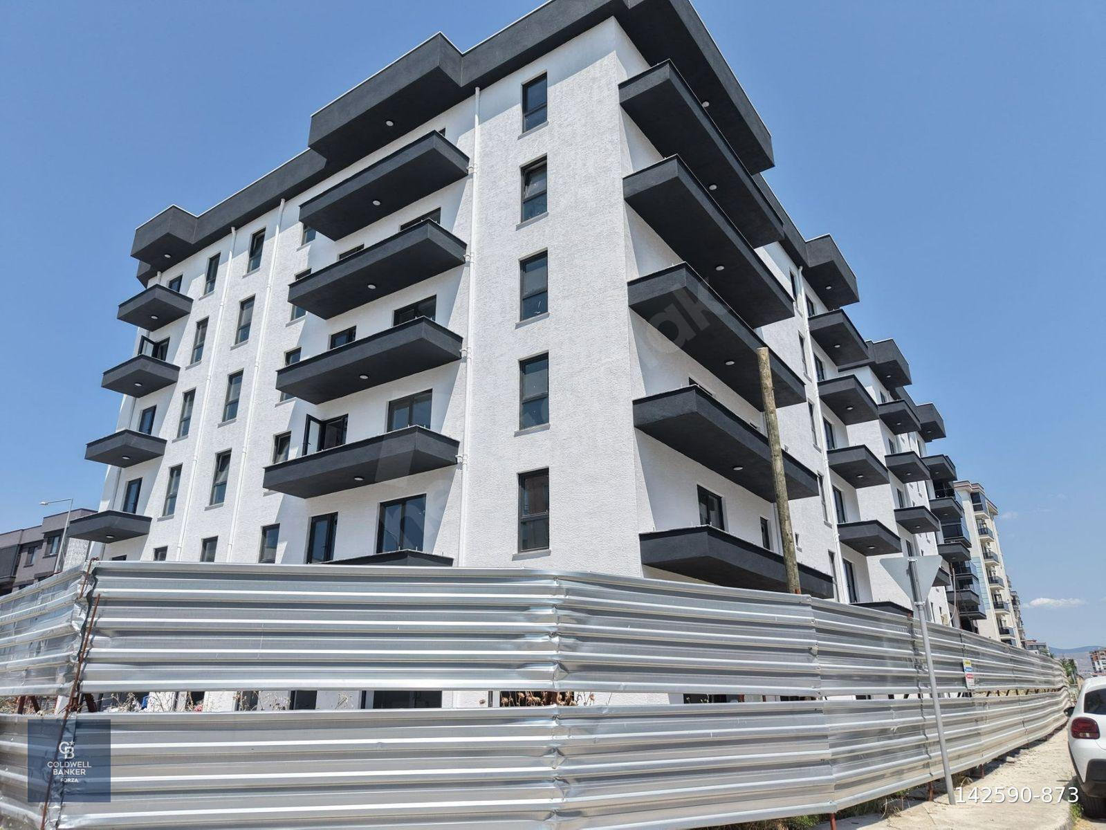İsmetpaşa’da Site içinde Satılık Modern 1+1 Aydınlık Daire