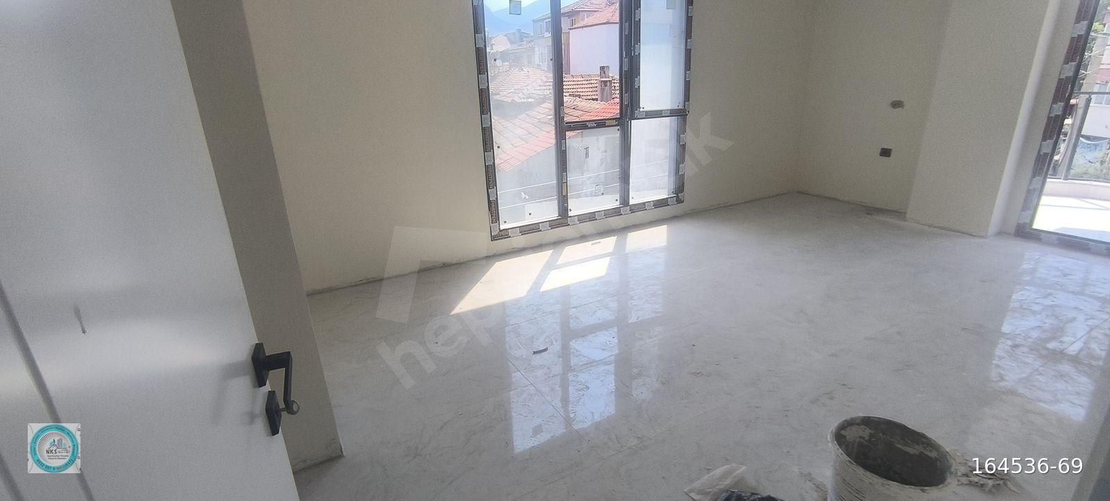 YSE IŞIKLARINA 300 M FATİH MAHALLESİNDE SATILIK 3+1