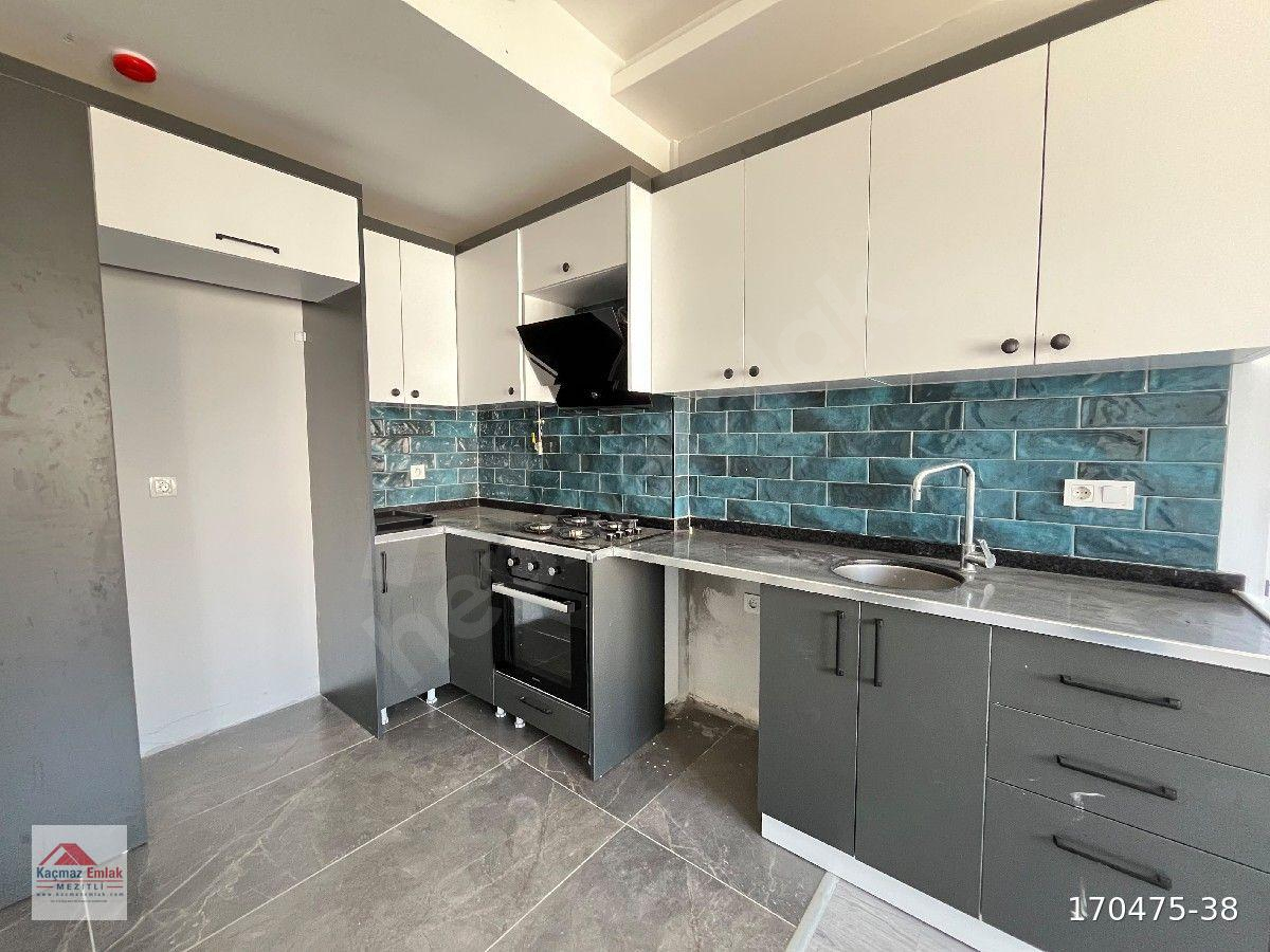 DAVULTEPE’DE GMK’YA YÜRÜME MESAFESİ HAVUZLU SİTEDE 5.KAT 1+1SATILIK DAİRE