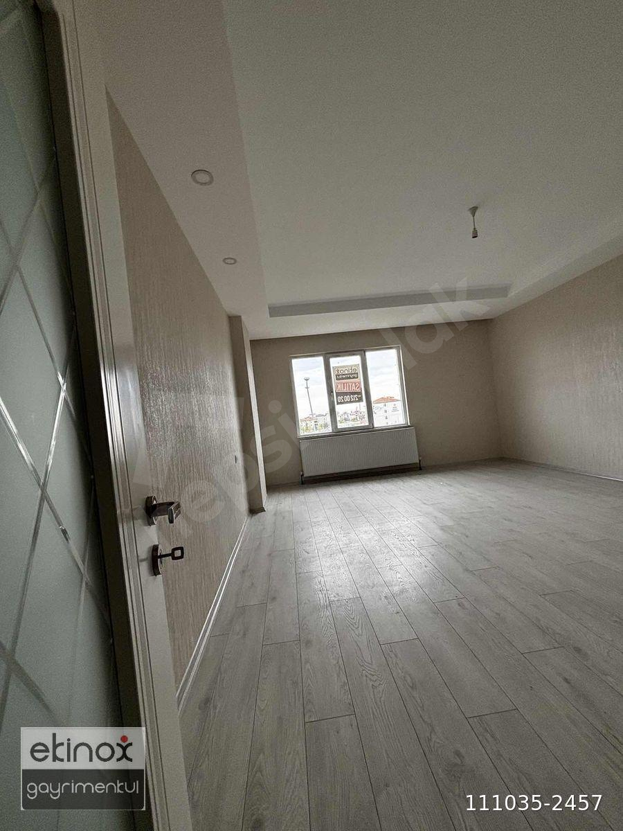 SATILIK 3+1 DAİRE 170 M² GÜNEY BATI CEPHE SON KAT