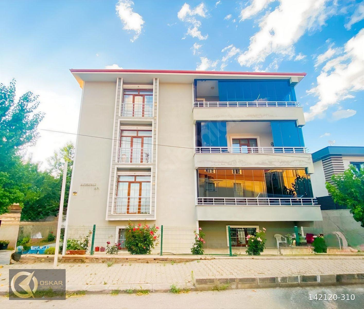 OSKAR EMLAK'TAN YAVUZ SELİM MAH.SATILIK 4+1 TERS DUBLEKS DAİRE
