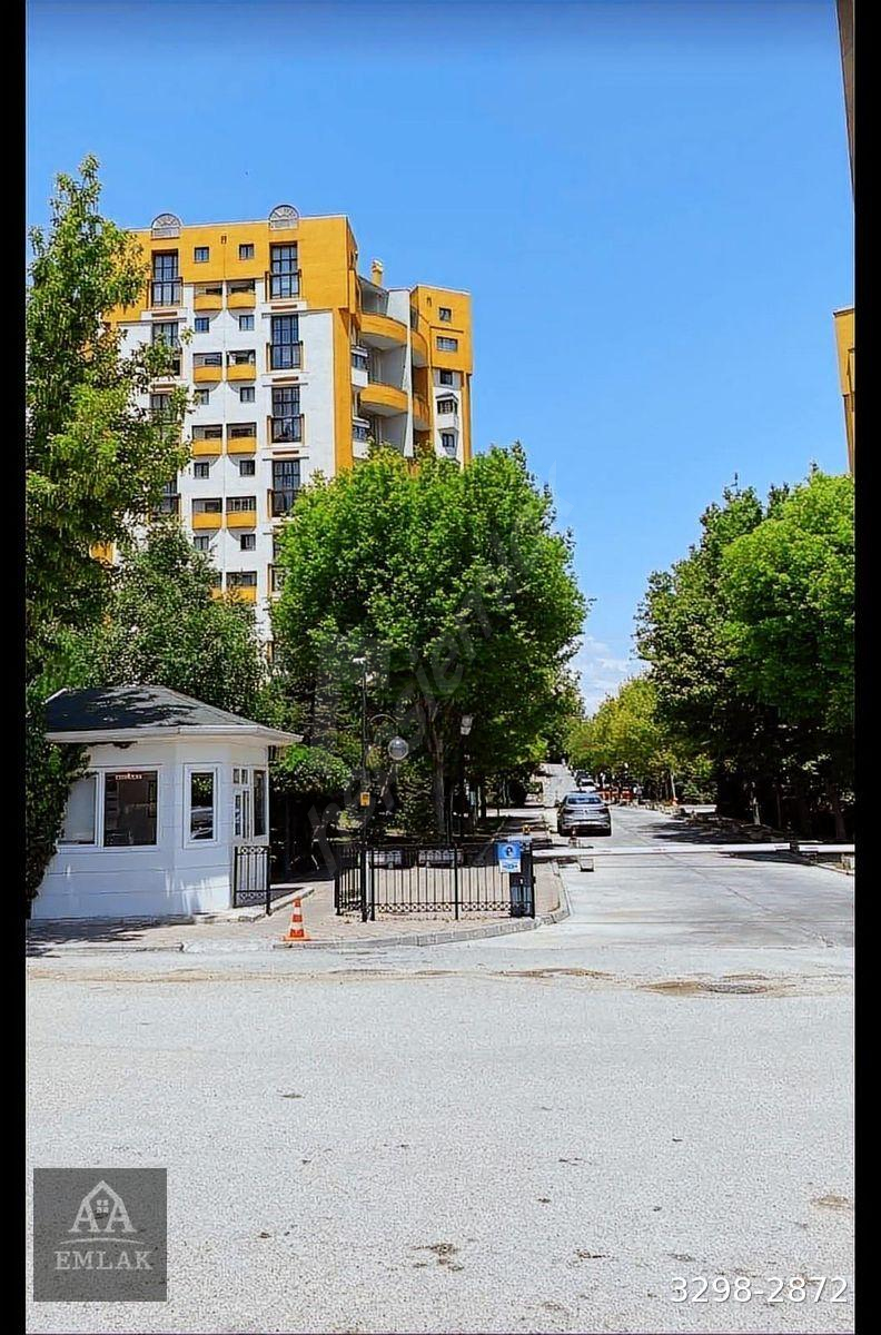 Koru Mah. Ema Asmabahçe Konutlarında 4+1 Kiralık Dubleks Daire