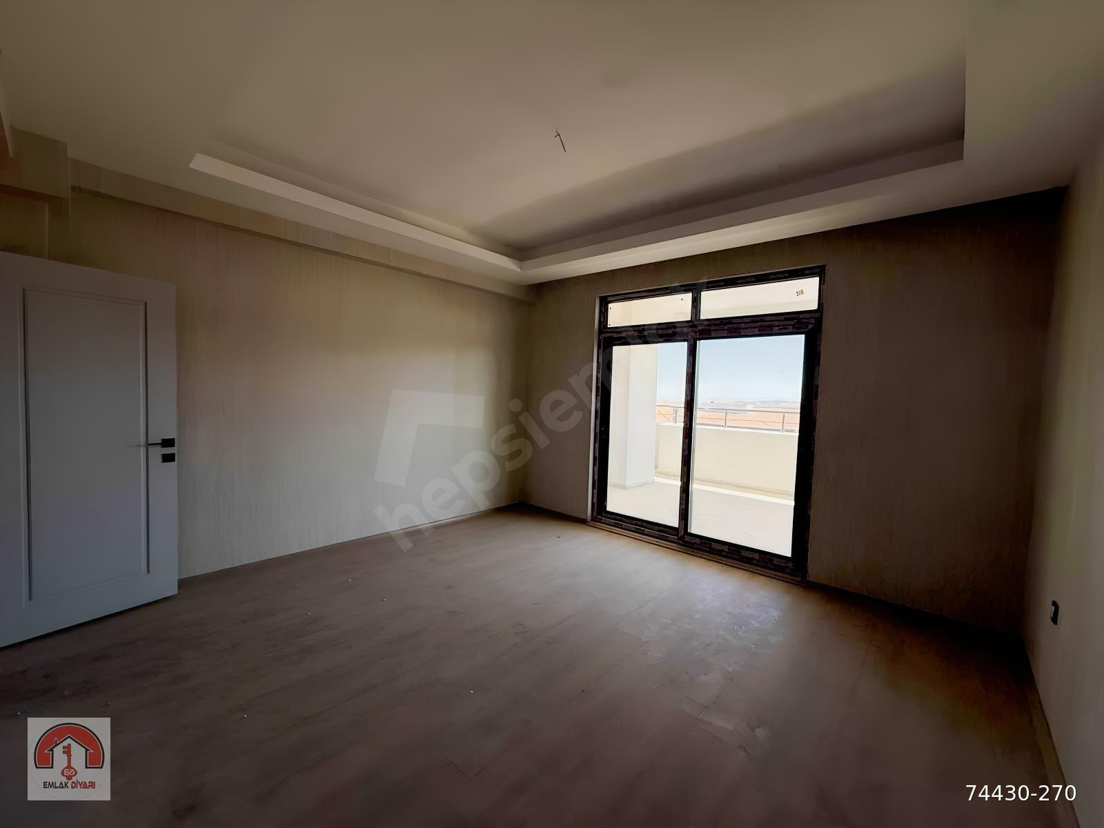 ABDULHAMİTHANIN EN GÖZDE SİTESİNDE 3.5+1 SIFIR DAİRE