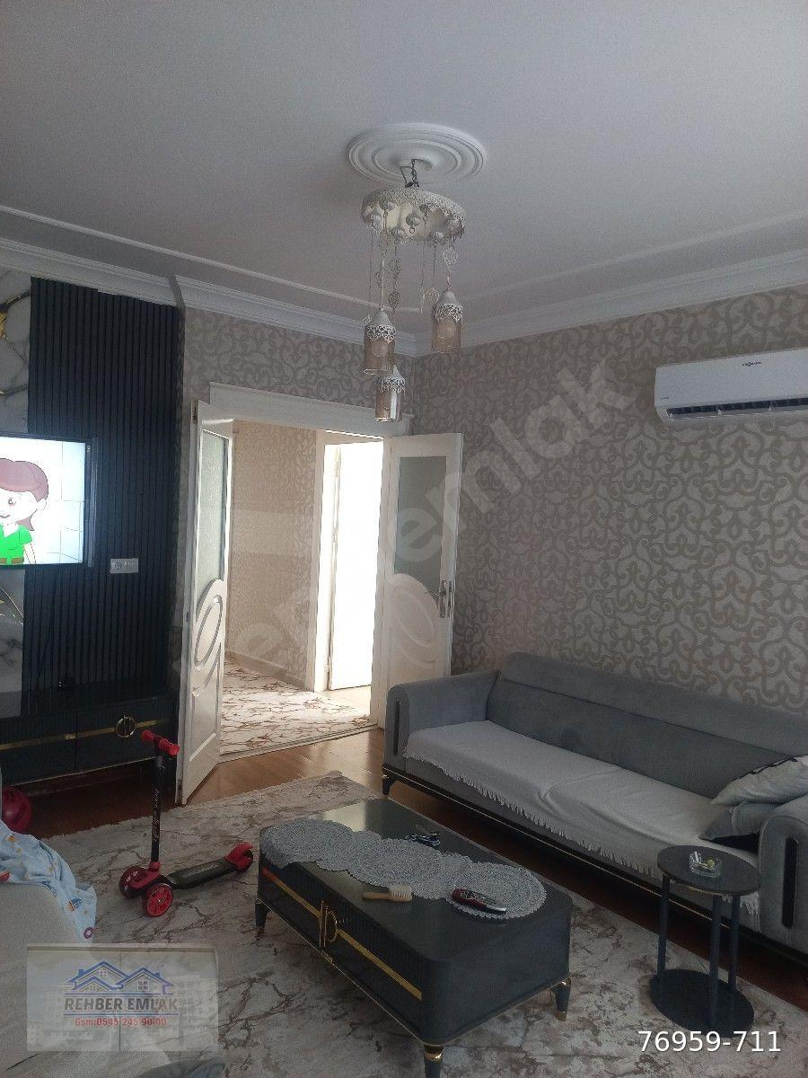 REHBER EMLAK'TAN GÜNEYKENTTE SATILIK 2+1DAİRE