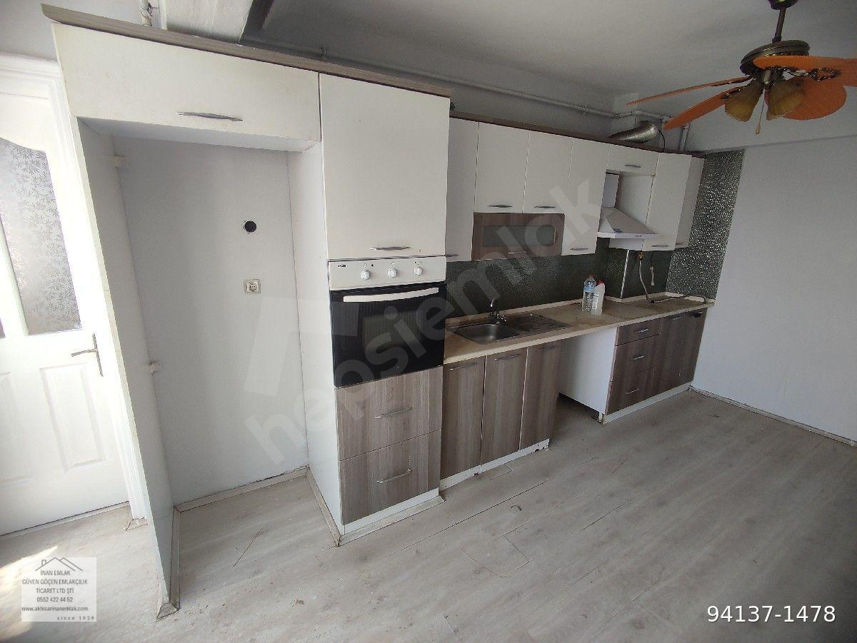 Akhisar İnönü Mahallesi'nde 3+1 Kiralık Daire