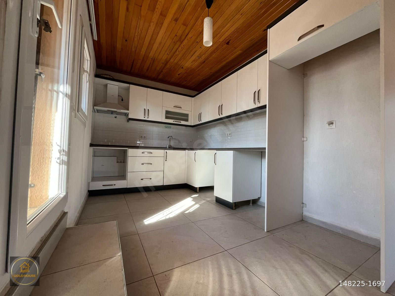 Goldhouse dan Kiralık Daire 2+1 Çatı Katı Çatalarık Mahallesinde