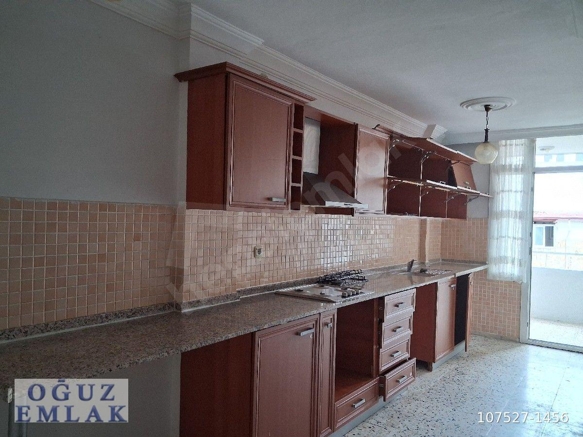 BEYAZEVLERDE KİRALIK DAİRE