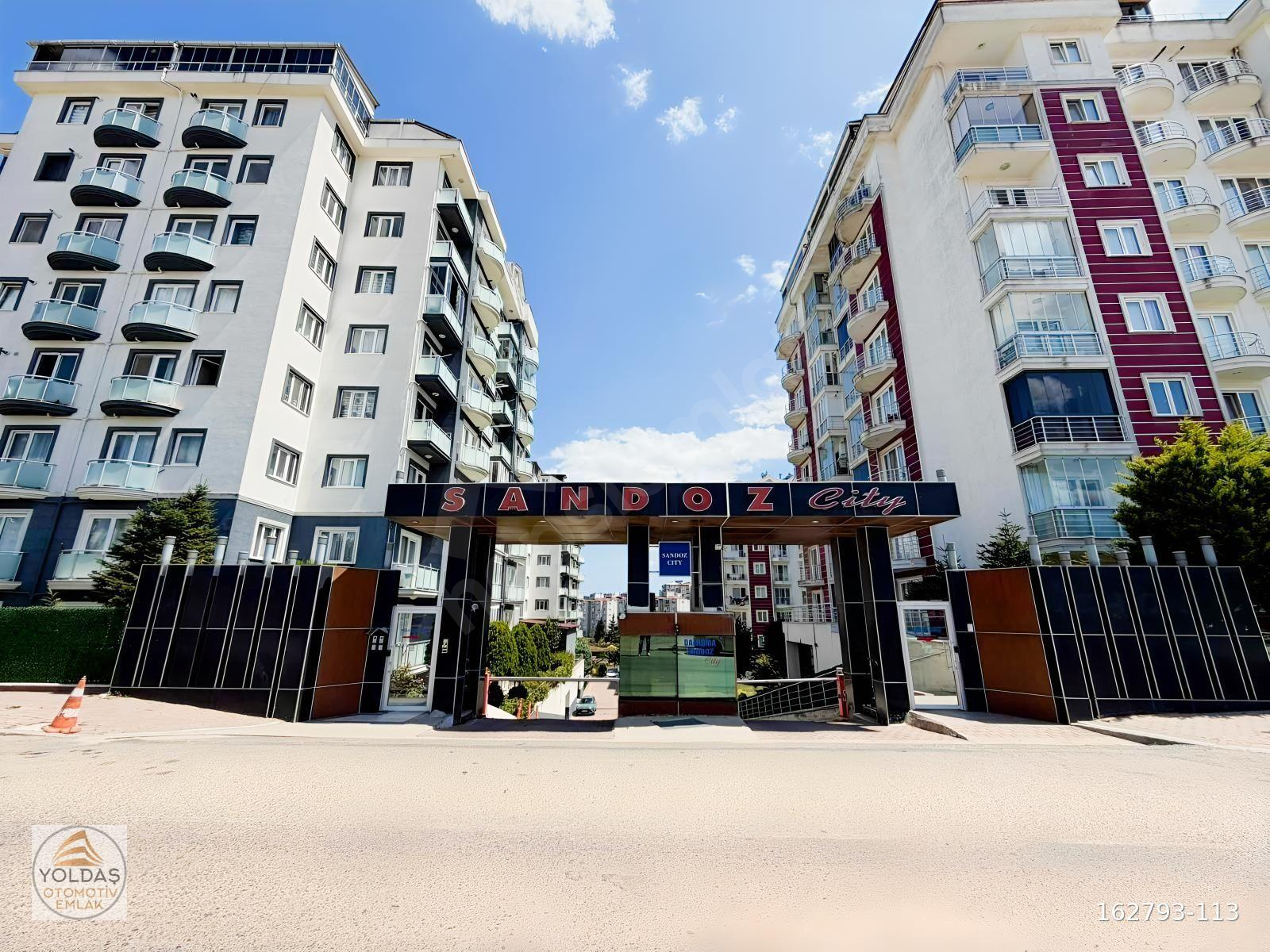 MUTLUKENT SANDOZ CİTY SİTESİNDE 3+1 ACİL SATILIK ARAKAT DAİRE
