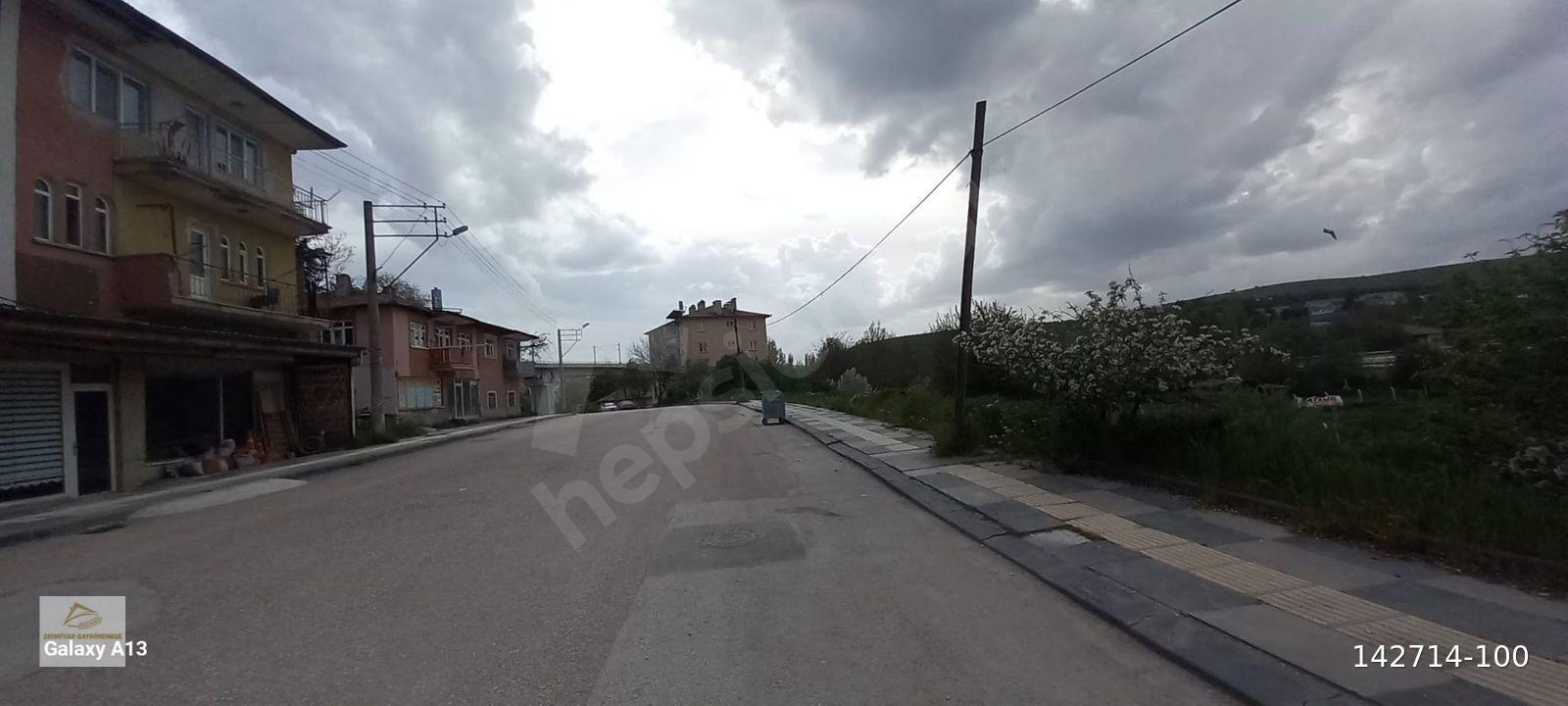 Ankara Mamak "Lalahan'da Samsun Yoluna Cephe Masrafsız Ful Yapılı 2+1 daire