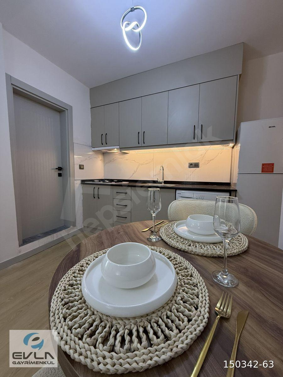 ASMALIEVLER MAHALLESİ SATILIK 2+1 SIFIR EŞYALI APARTLAR