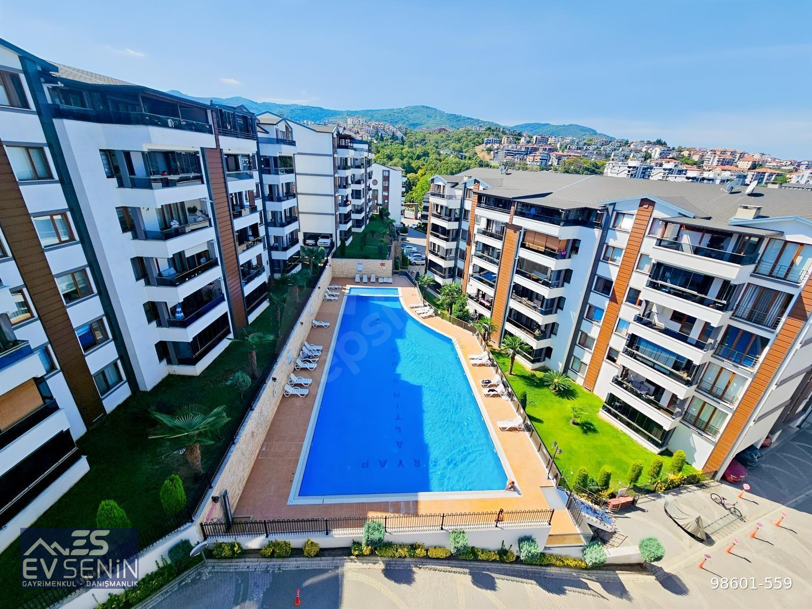 GÖLCÜK DONANMA MH. ALTINŞEHİR SİTESİ 3+1 KİRALIK Ç.DUBLEKS DAİRE