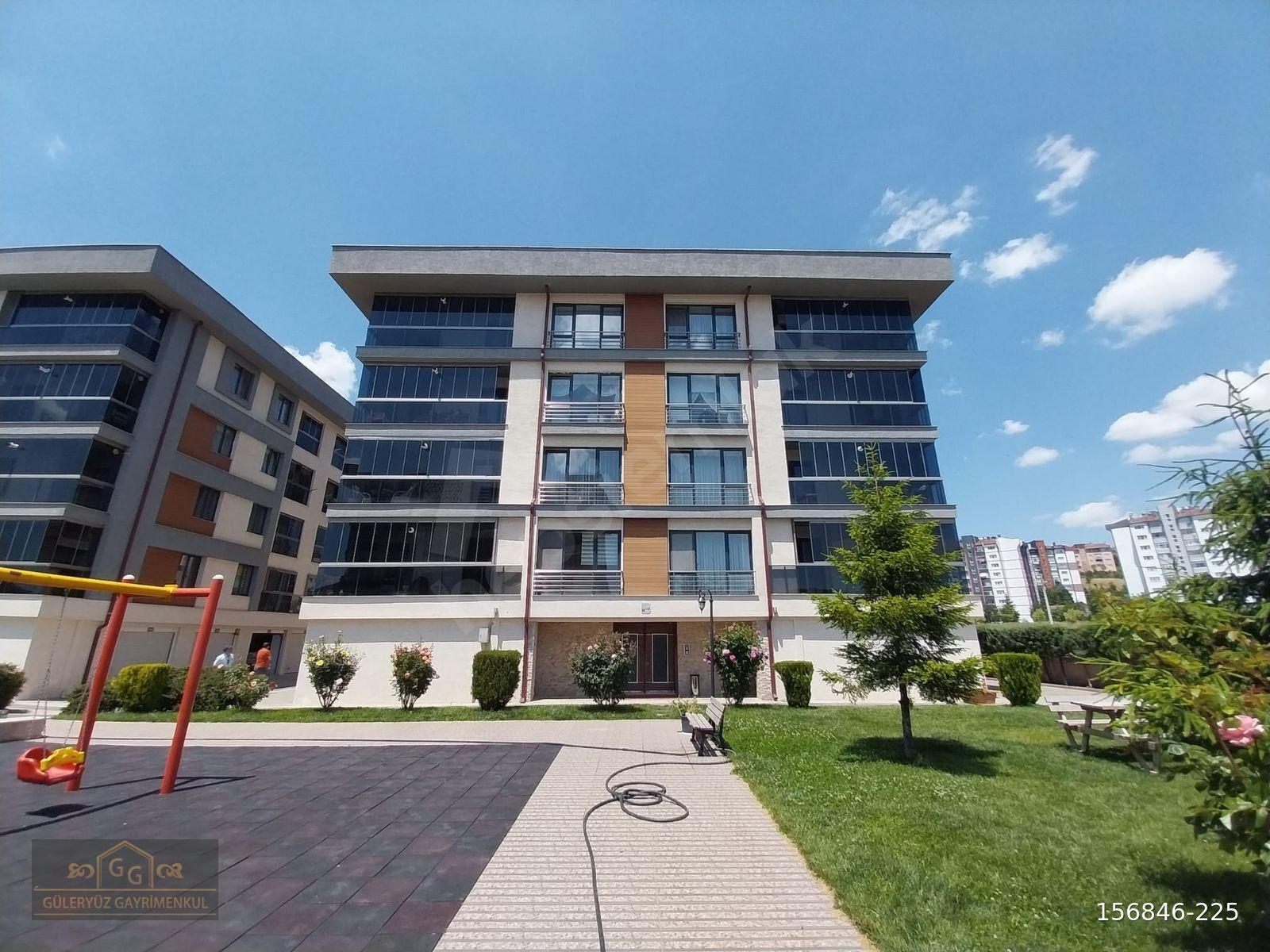 IHLAMURKENT SİTE İÇİ ÖZEL KAPALI GARAJ EŞYALI KİRALIK 3+1 DAİRE