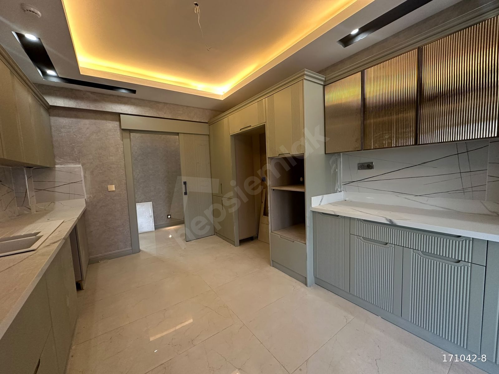 MEGA DAN GÖKTÜRKTE SATILIK ULTRA LÜX AKILLI DAİRE