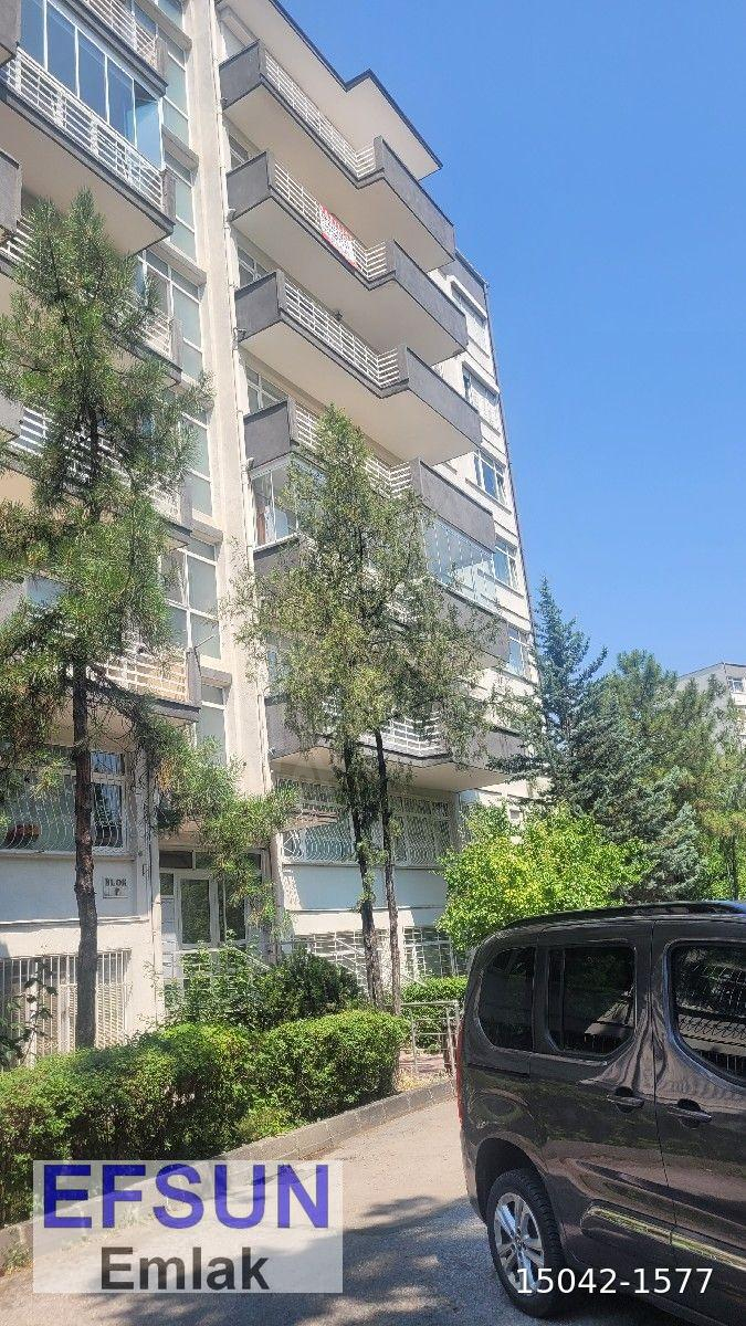 ETİLER SİTESİNDE ARA KATTA 165 m2