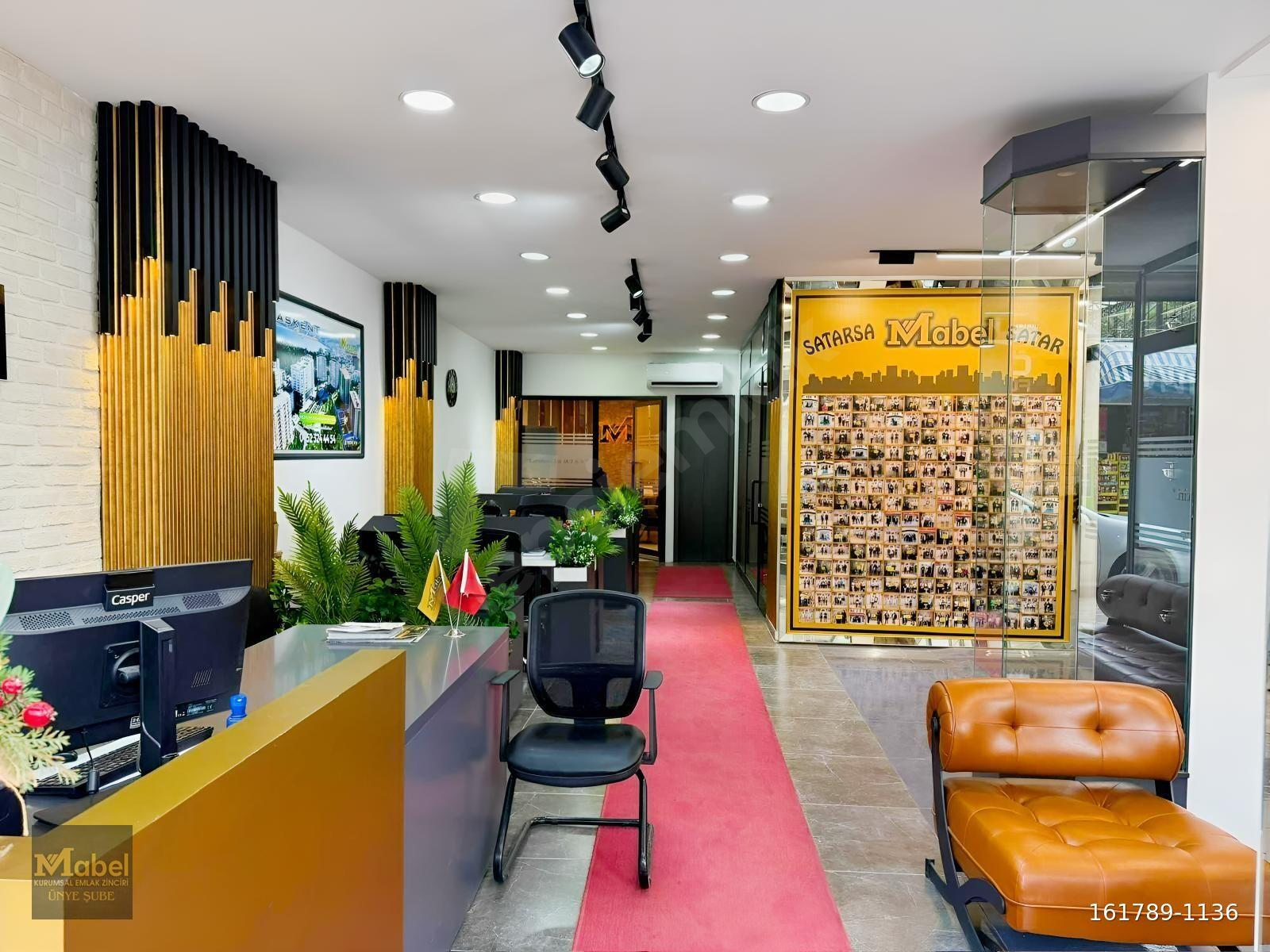 MABELDEN ÇINARLIK MAHALLESİ EŞYALI KİRALIK 3+1 DAİRE