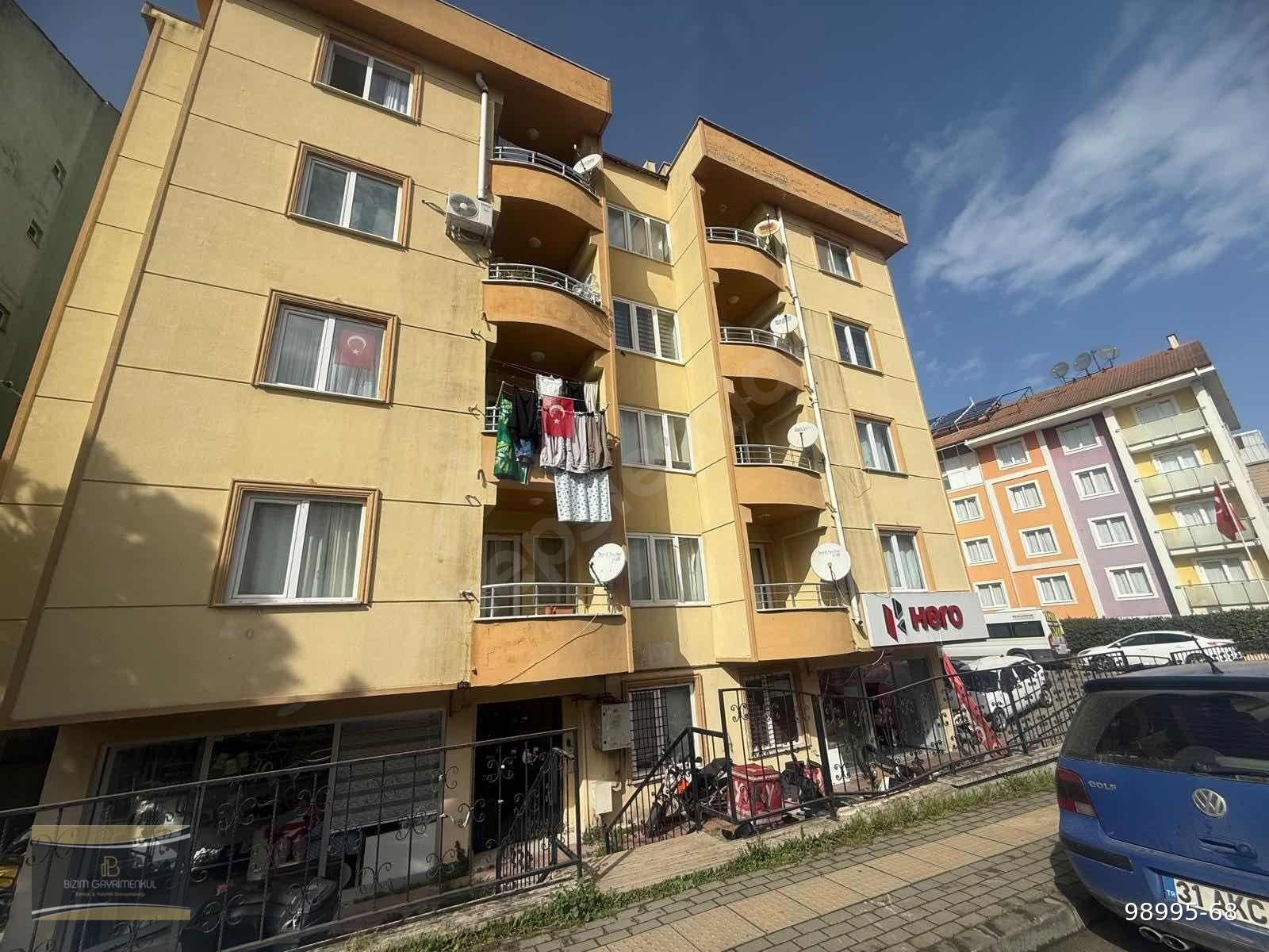 BİZİM'DEN GÖRÜKLE'DE AYRI MUTFAKLI 2+1 EŞYALI SATILIK DAİRE