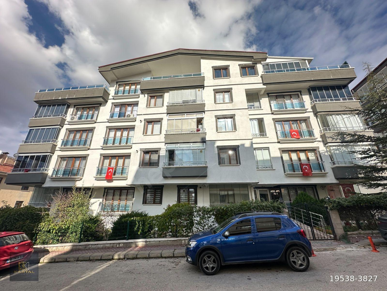 KARTAL..ANA CADDEYE 1 BİNA MESAFEDE 2+1 90 M2,YALITIMLI,BAKIMLI,
