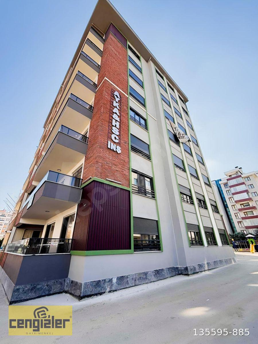 CENGİZLER'den KIRBAŞI CAD.SATILIK 4+1 DAİRE