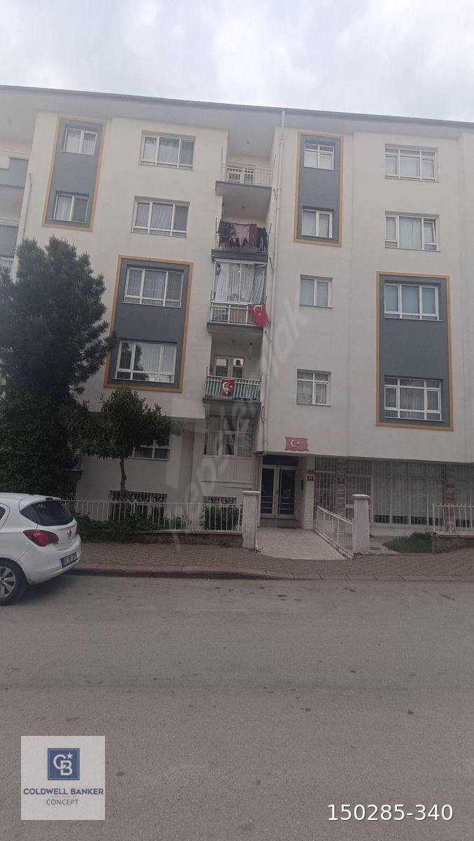 Öveçler Narlı Sokakta Kiralık Geniş 3+1 Zemin Kat Daire