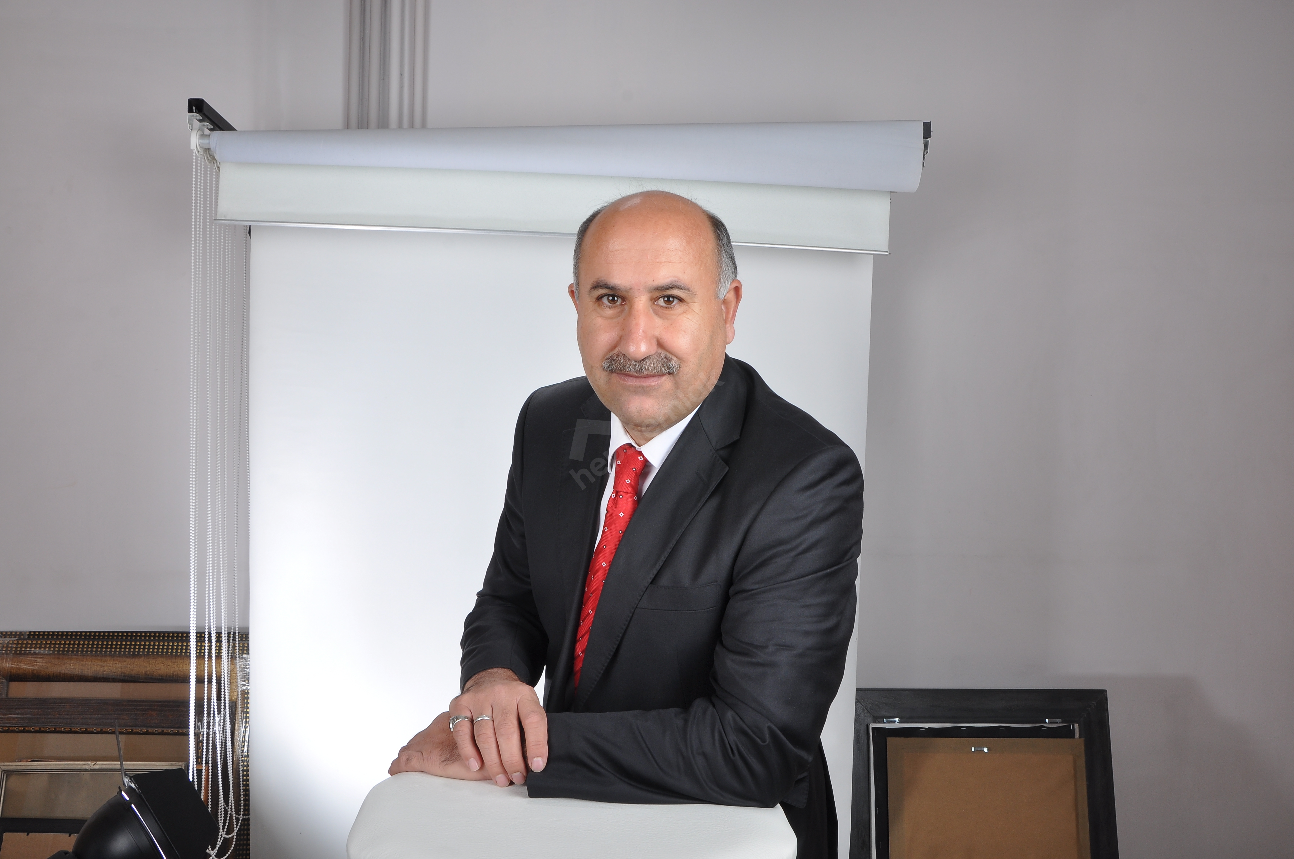 İSHAK KÜÇÜK