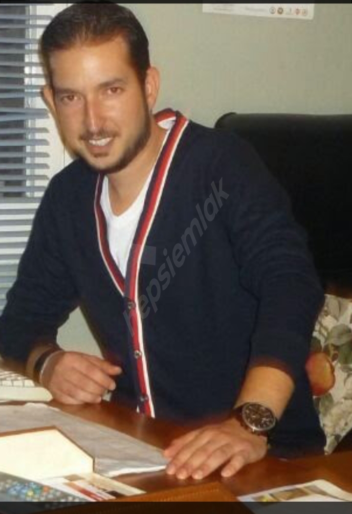 BARIŞ ÜNÜVAR