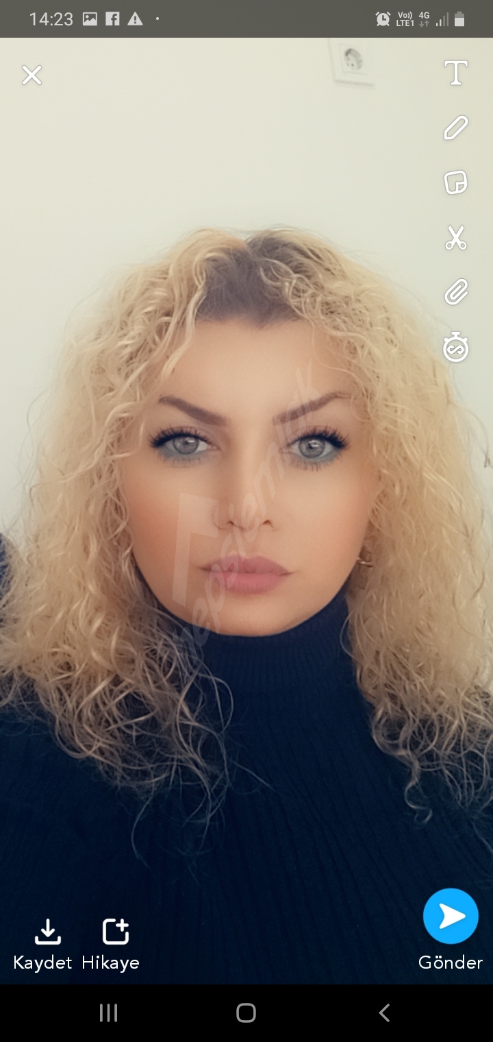 Seval Hanım