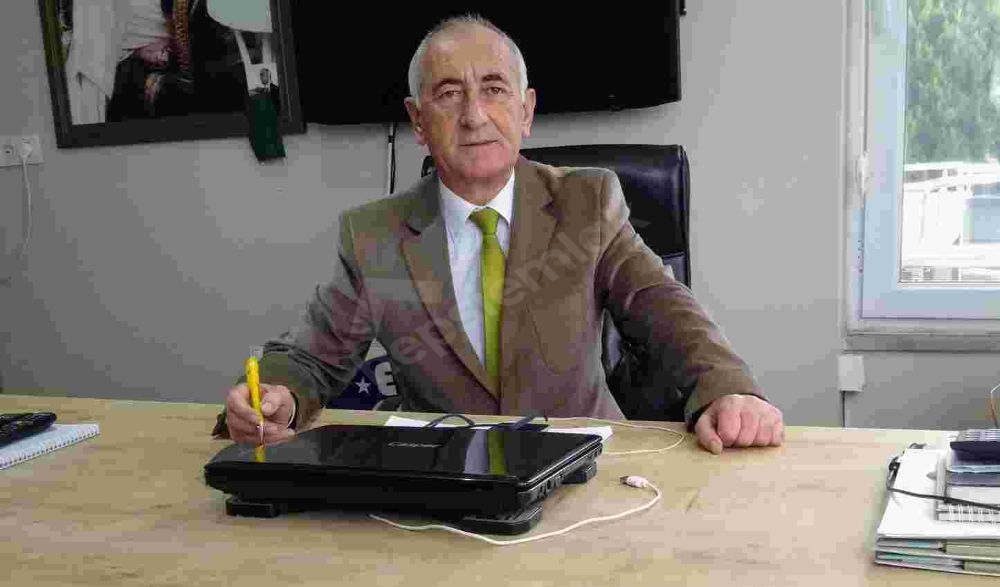 İSMET TUNA