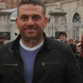Ahmet  Şener